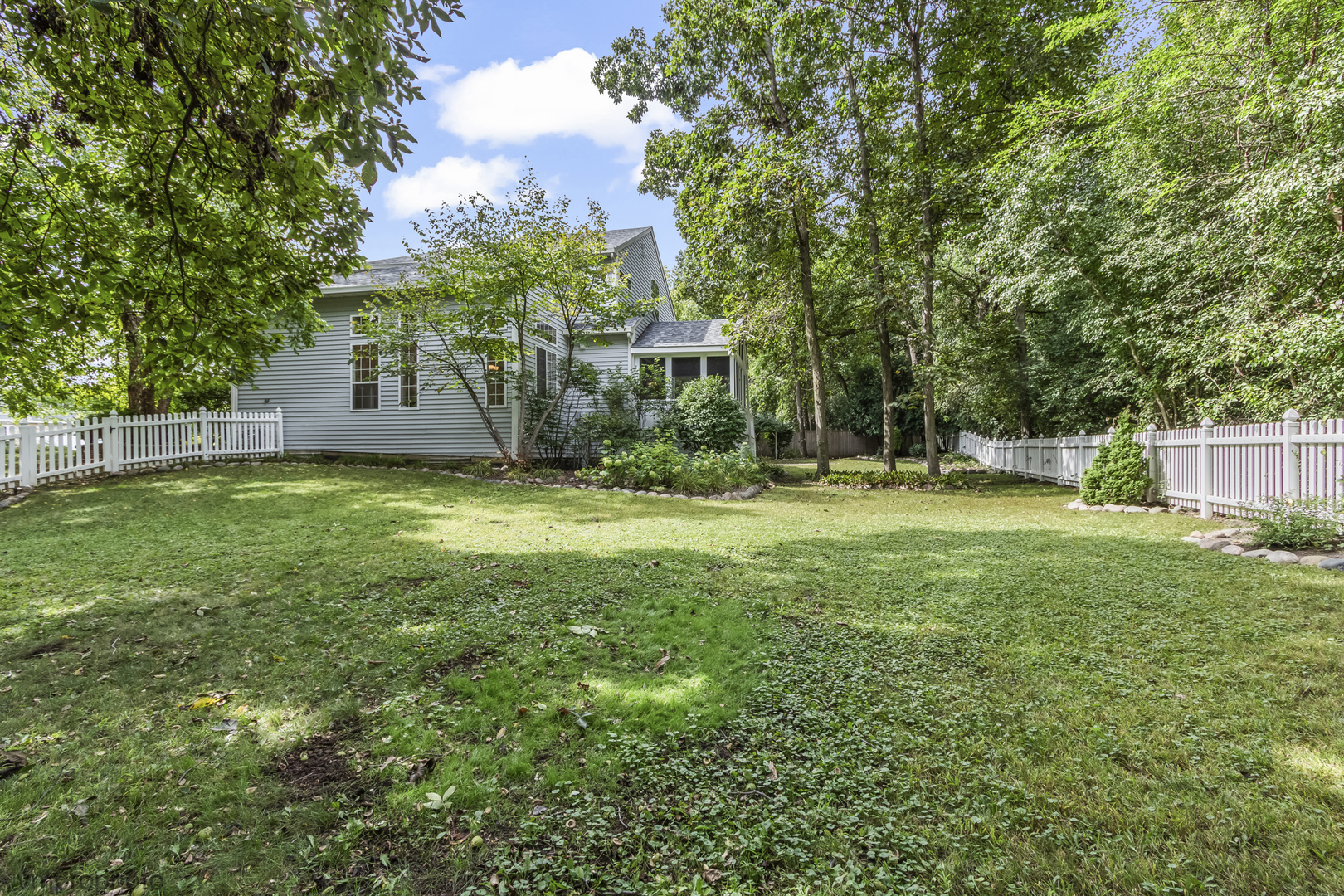 1428 Somerset Court Property Photo 53