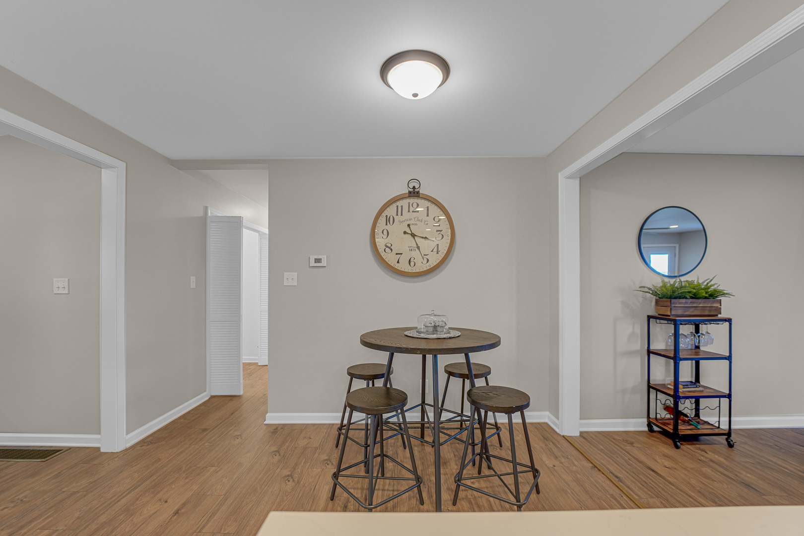 12155 E Gregg Boulevard Property Photo 8