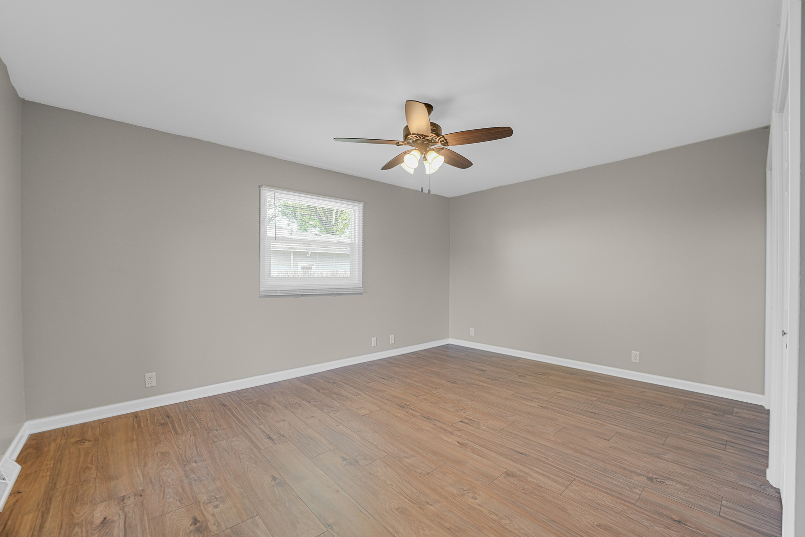 12155 E Gregg Boulevard Property Photo 15