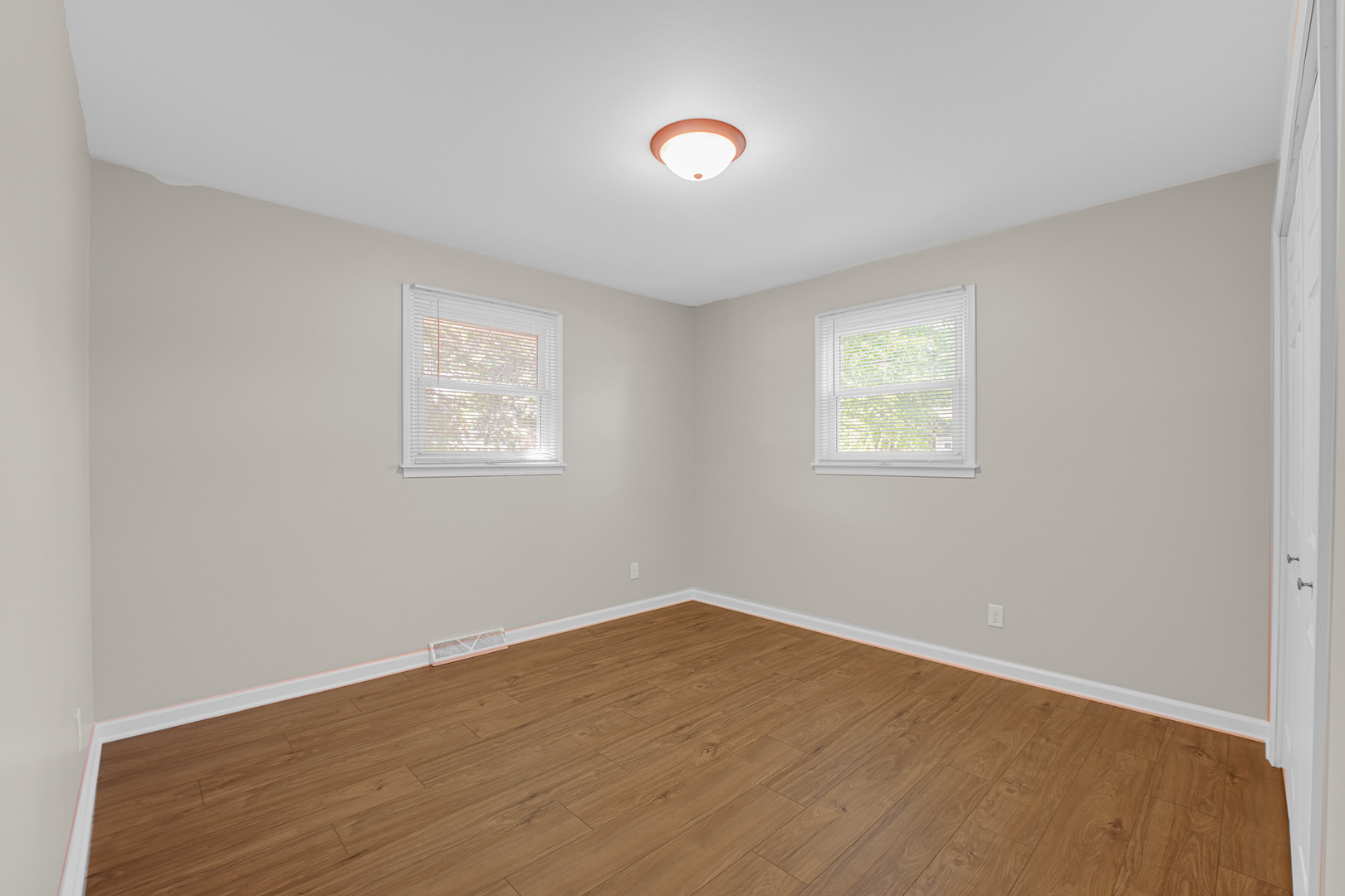 12155 E Gregg Boulevard Property Photo 17