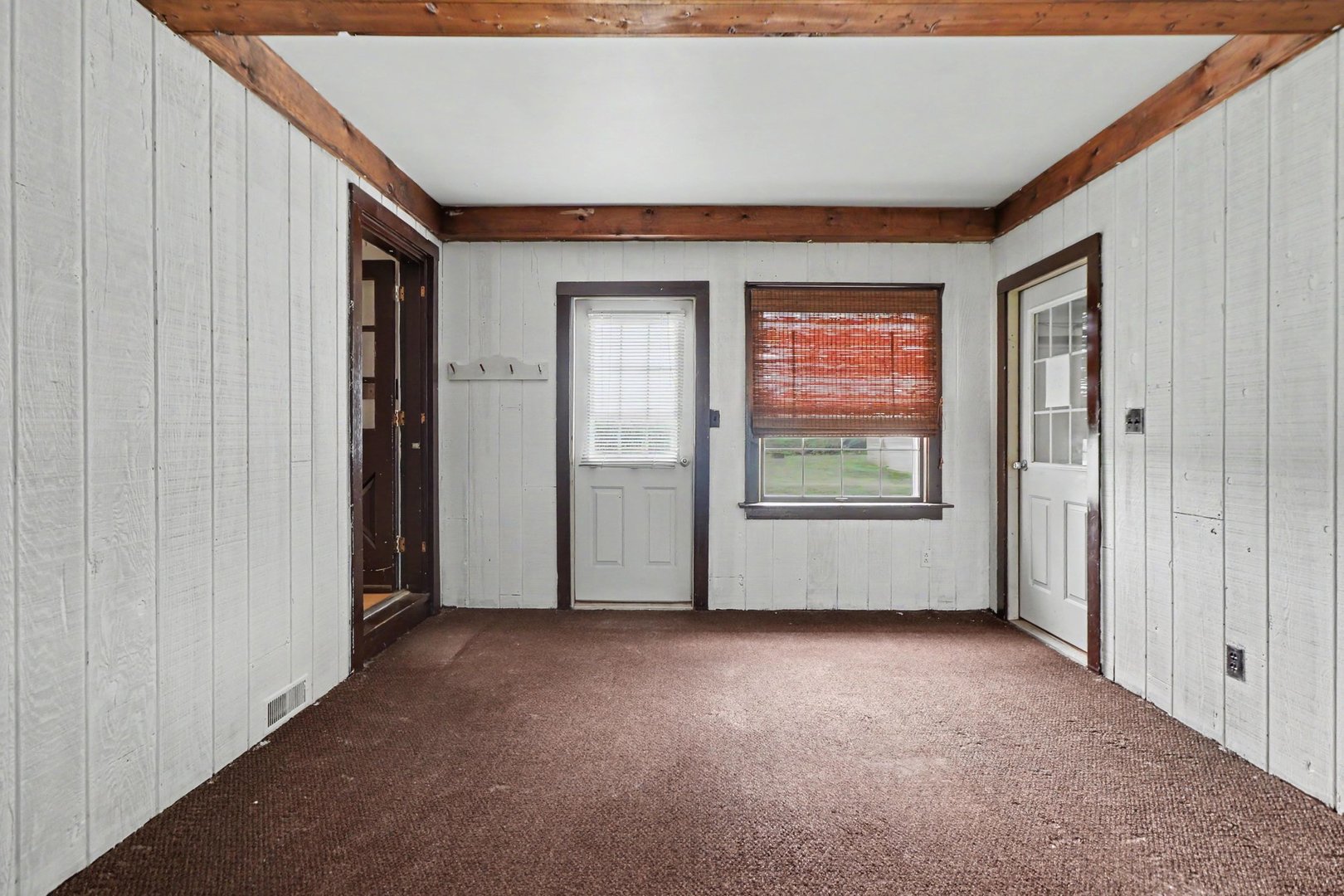 11 S Sager Road Property Photo 4