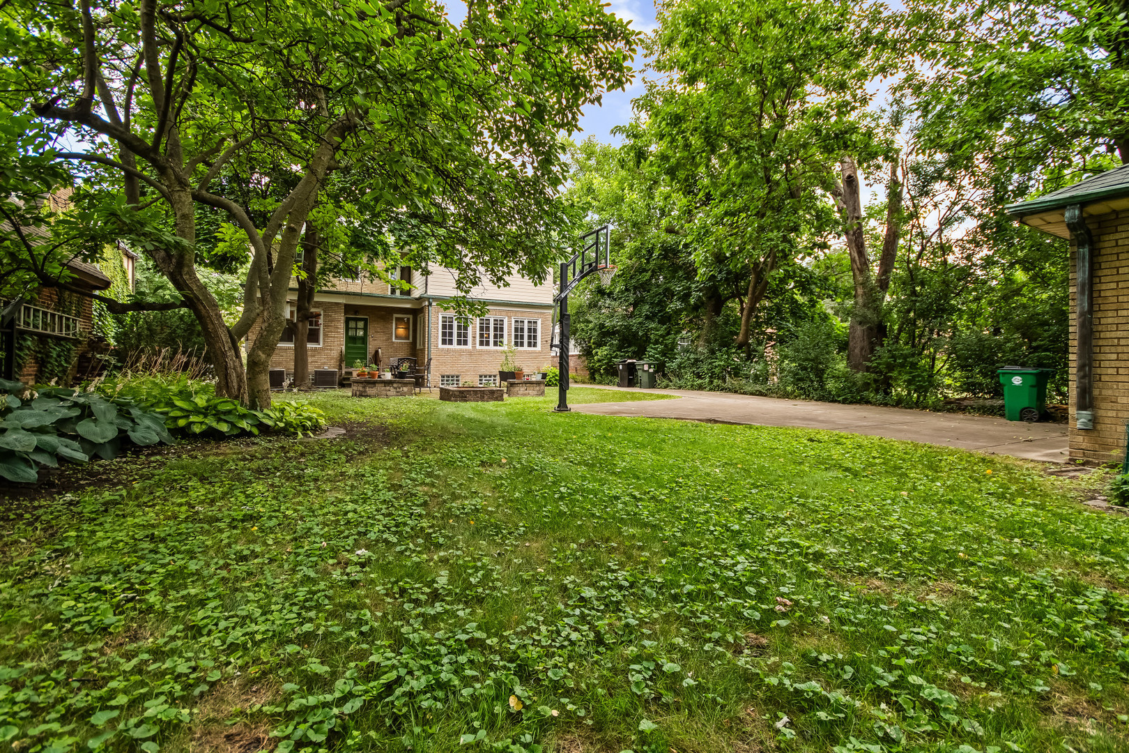 525 Wisner Street Property Photo 4