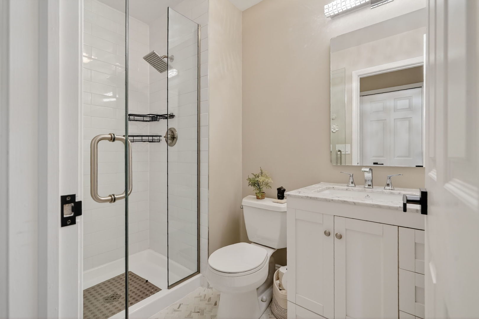962 Shoreline Road 898 Property Photo 14