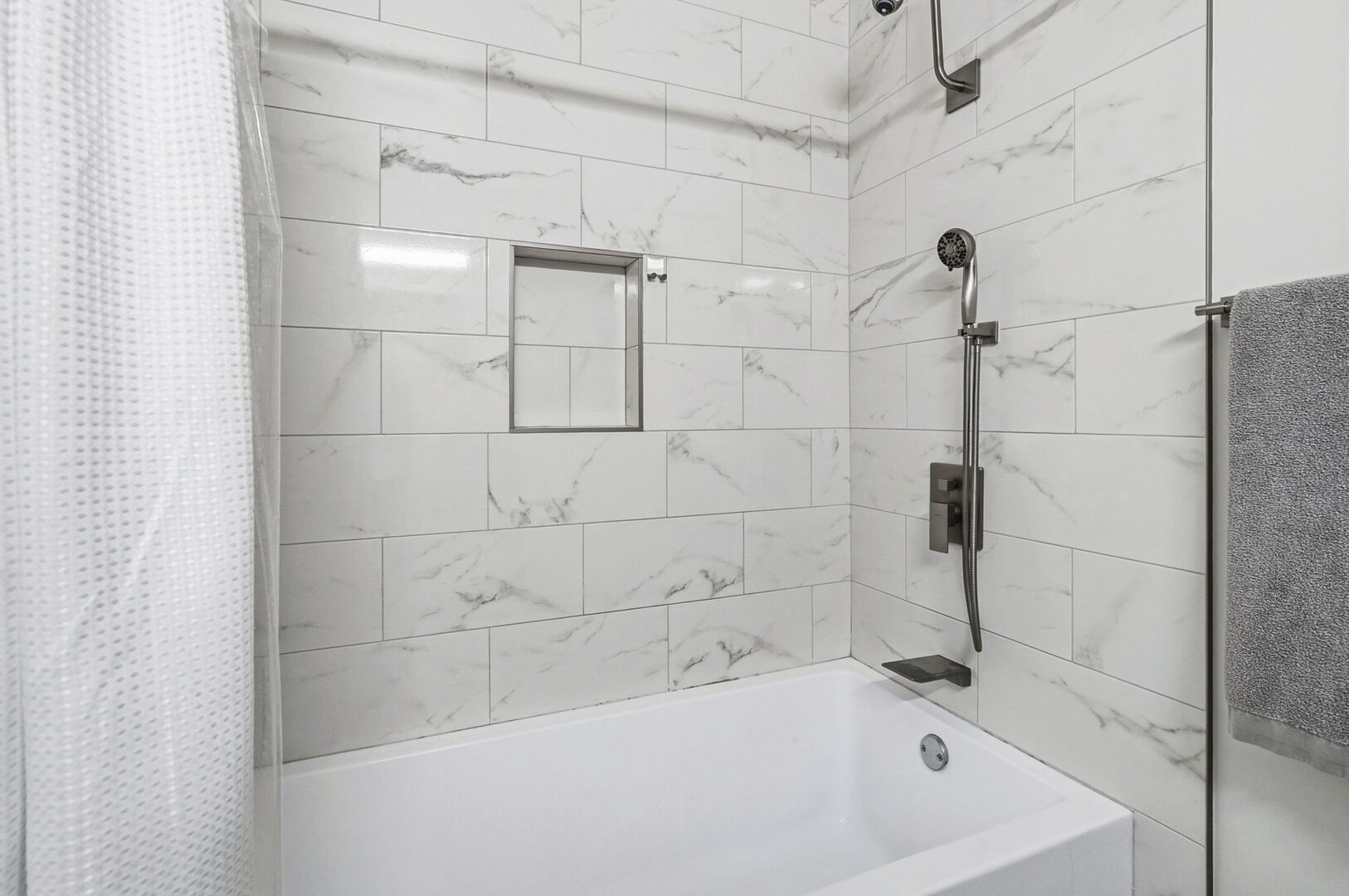 1417 W Huron Street 3e Property Photo 20