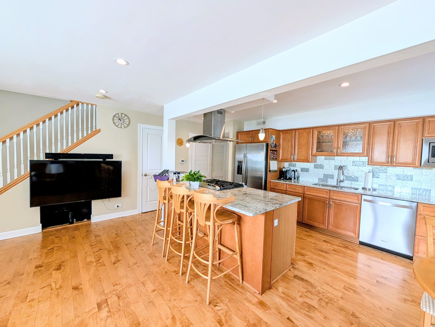 779 Pahl Road 779 Property Photo 5