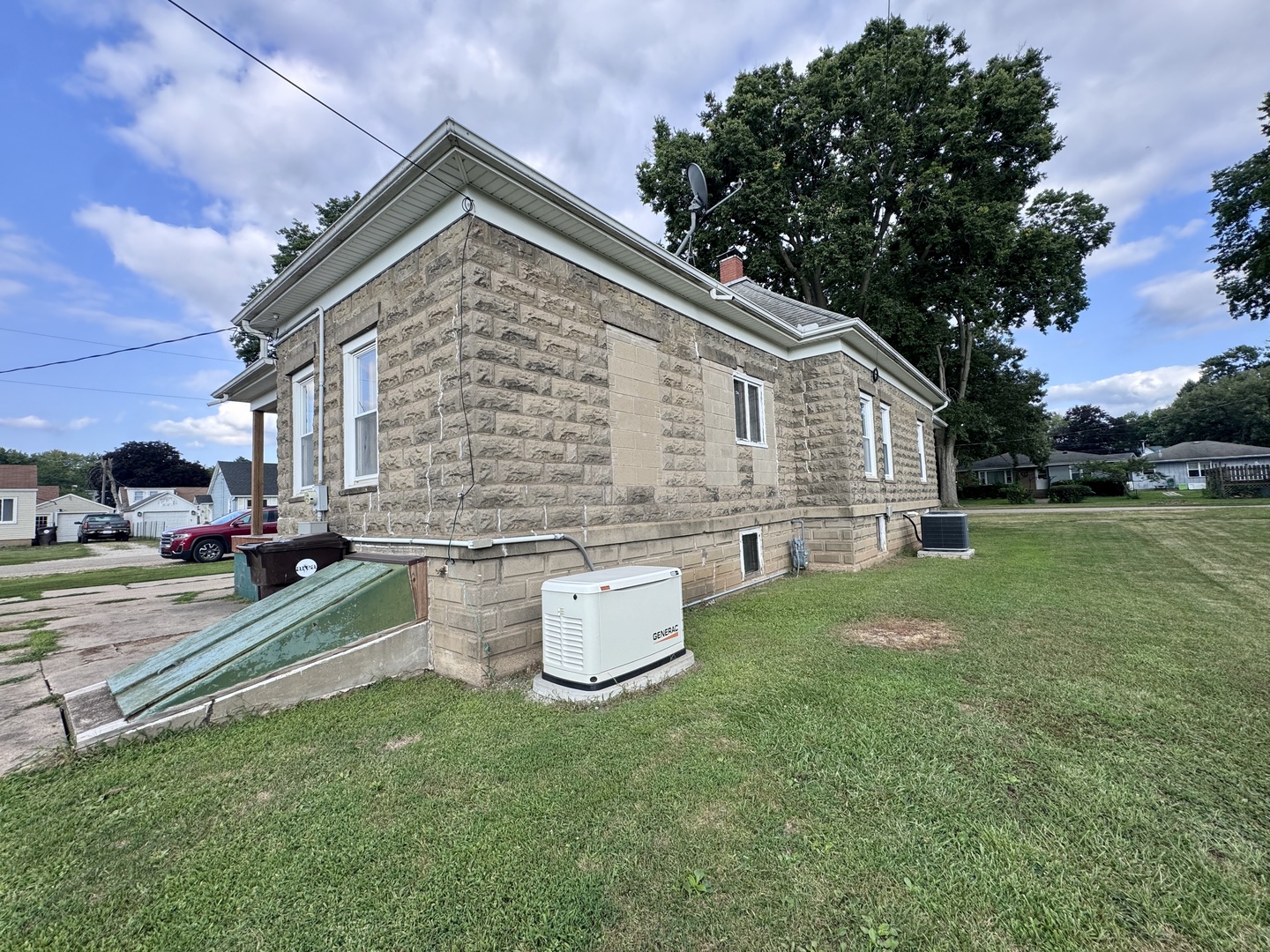 200 Jefferson Street Property Photo 13