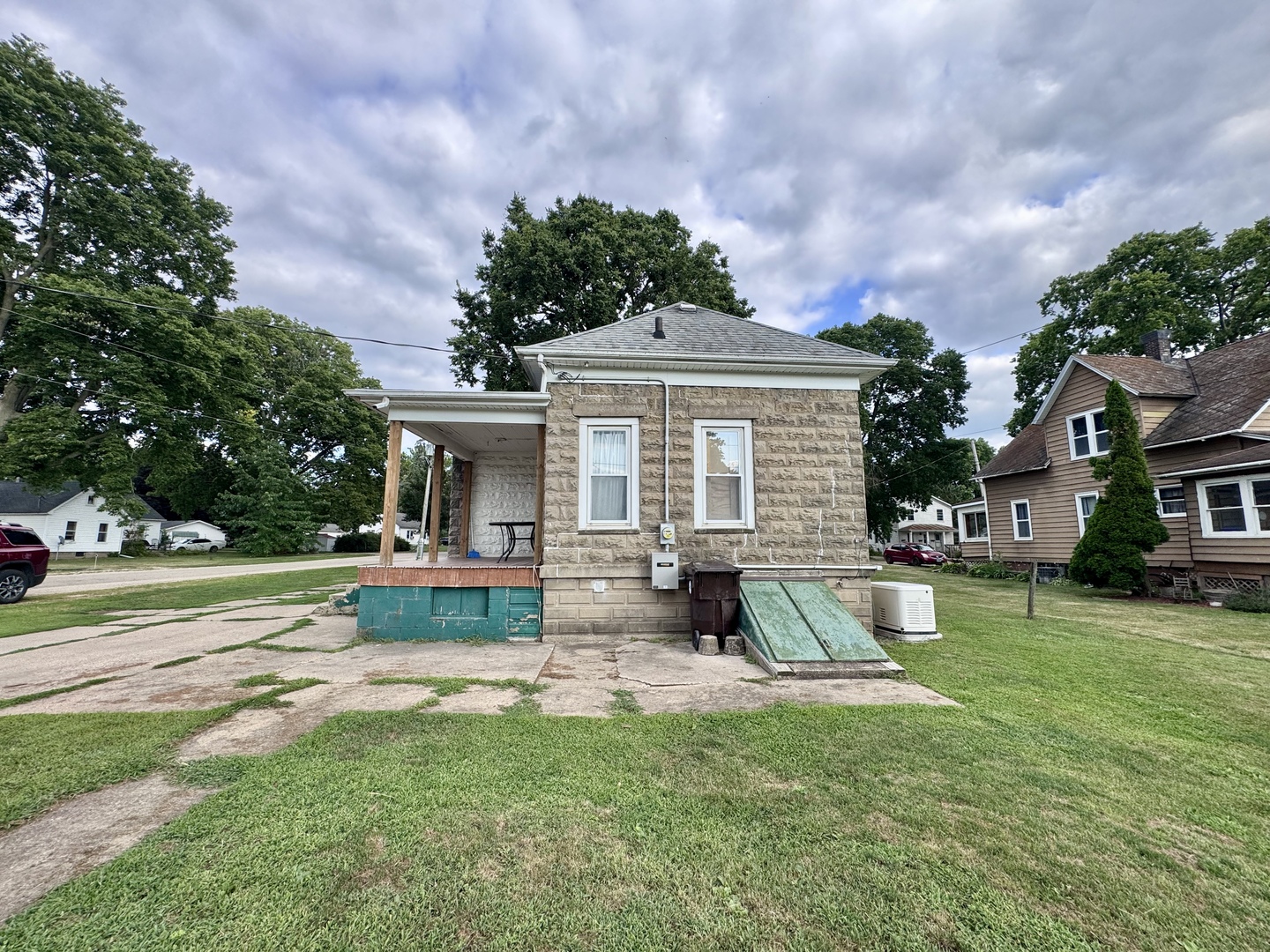 200 Jefferson Street Property Photo 14