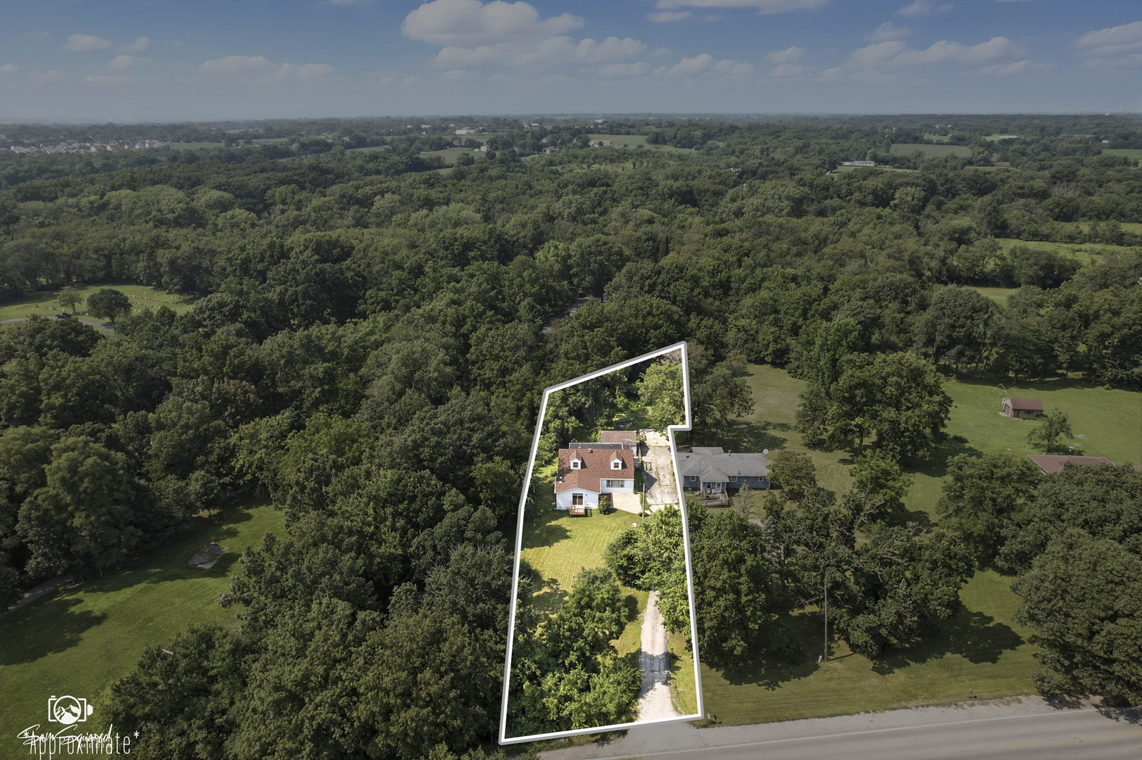 2103 Maple Road Property Photo 1