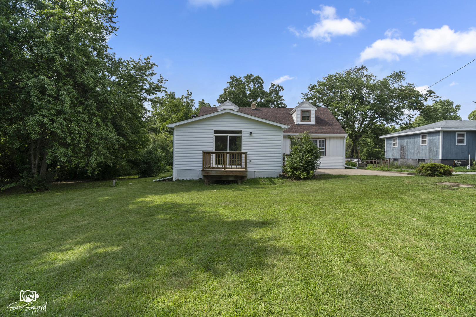 2103 Maple Road Property Photo 3