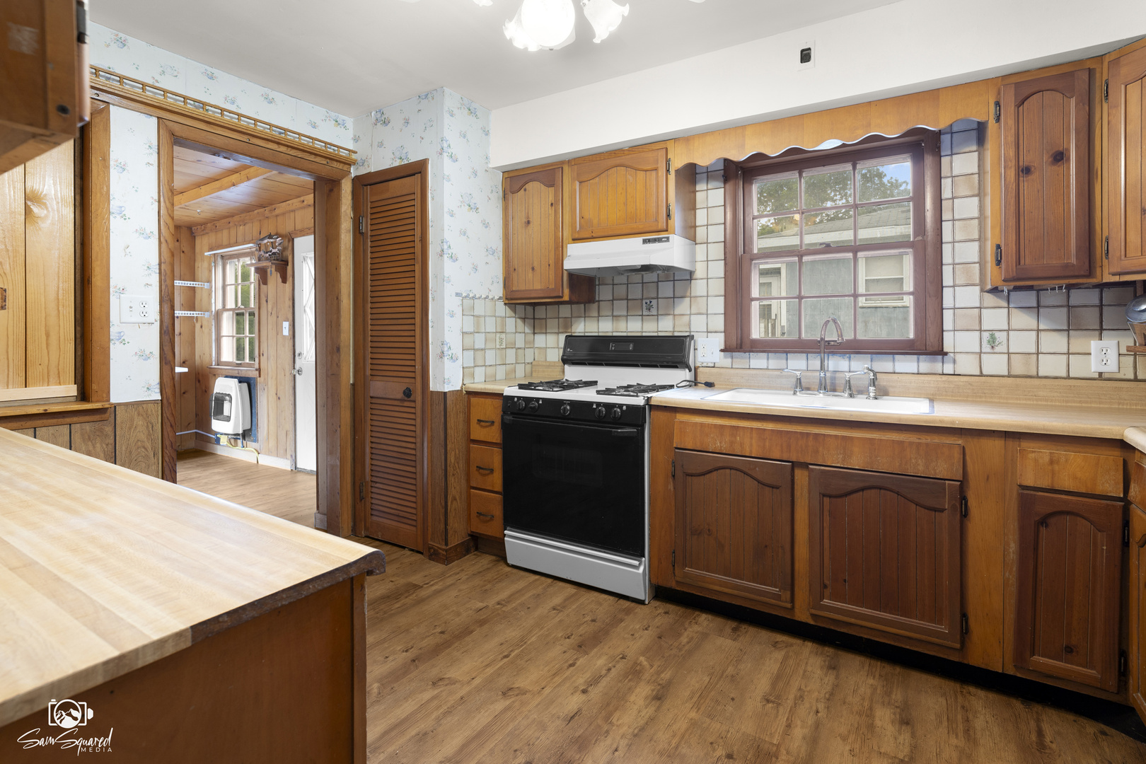 2103 Maple Road Property Photo 13