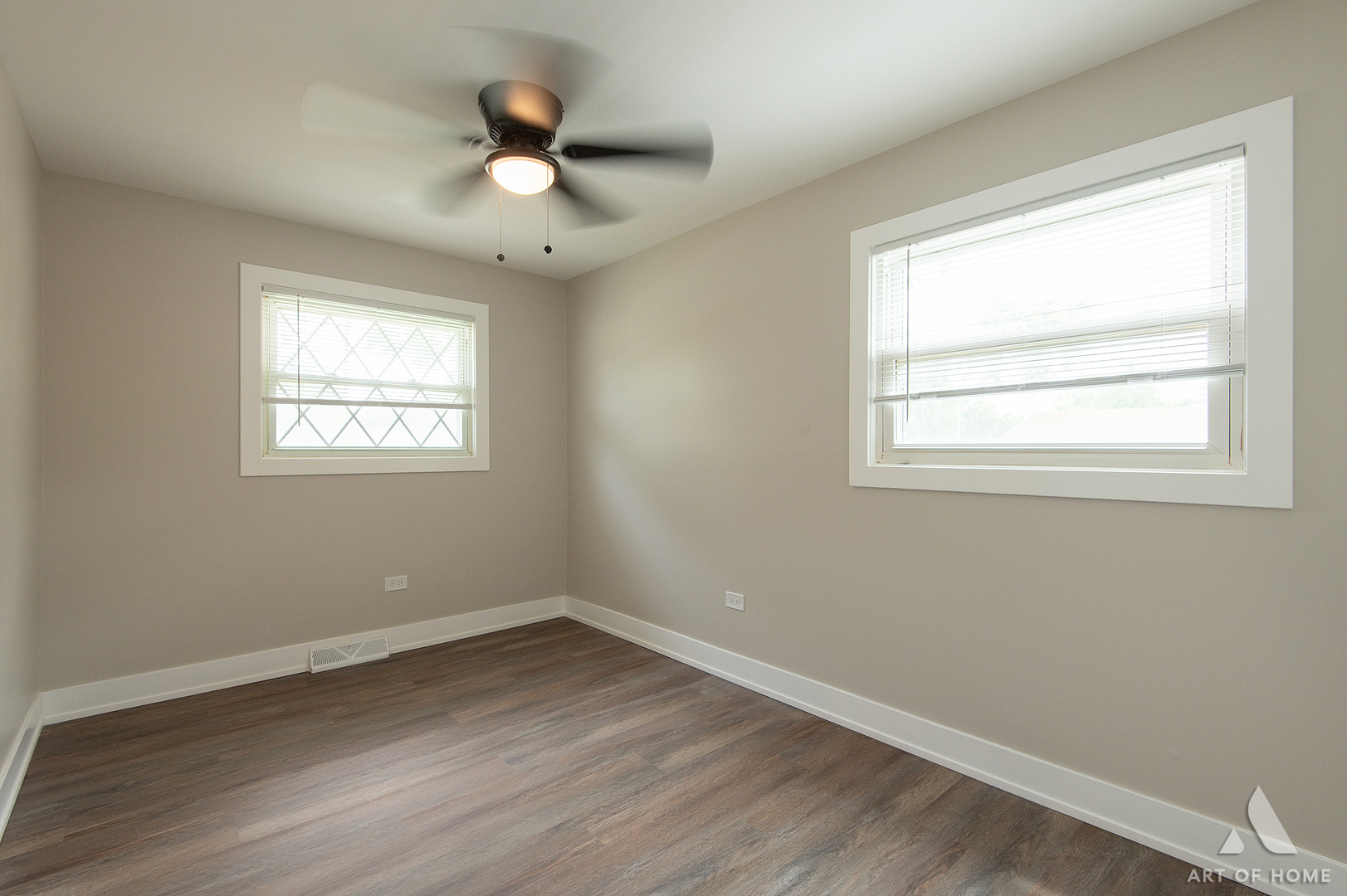 12216 S Lawndale Avenue Property Photo 26