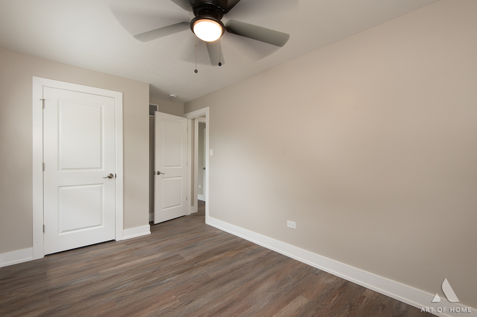 12216 S Lawndale Avenue Property Photo 27