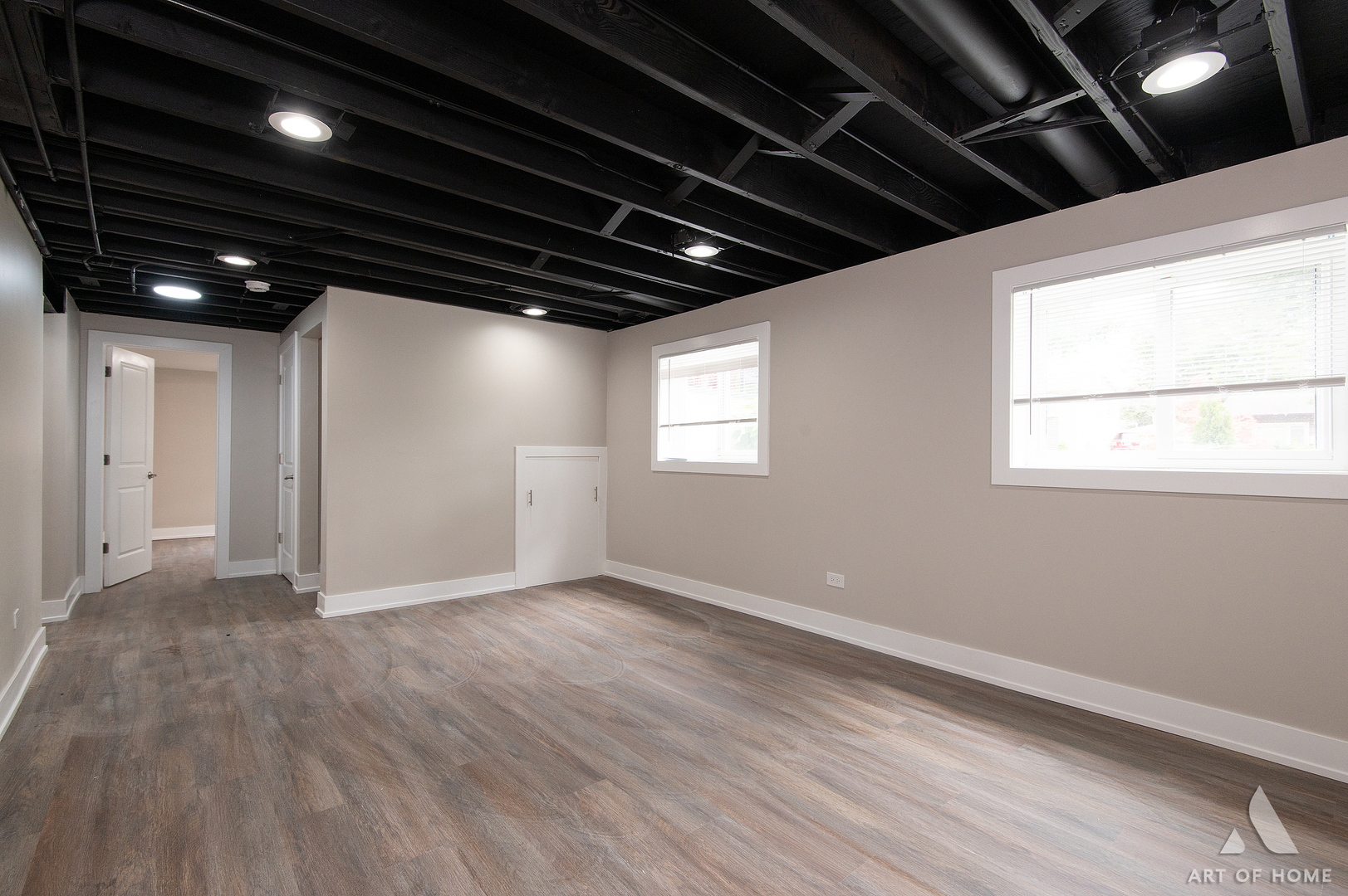 12216 S Lawndale Avenue Property Photo 28