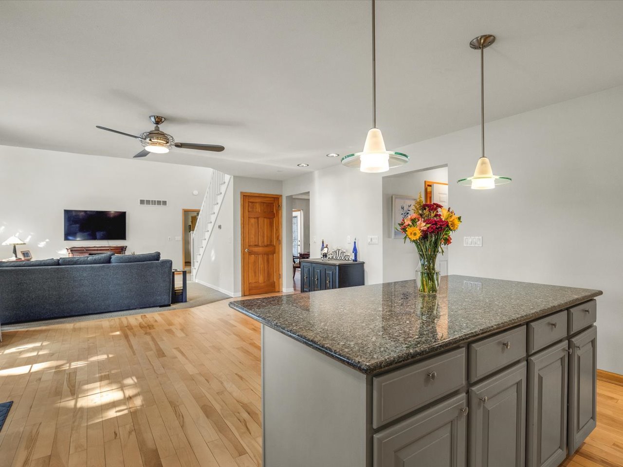2808 Stinson Street Property Photo 25