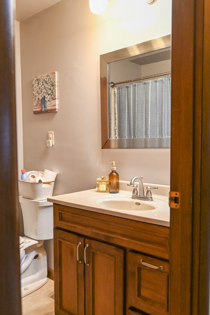 621 S Oakwood Street Property Photo 43