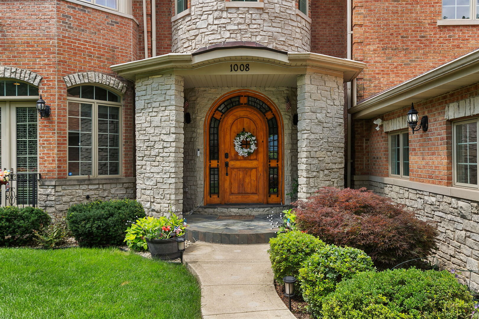 1008 Meadow Road Property Photo 2