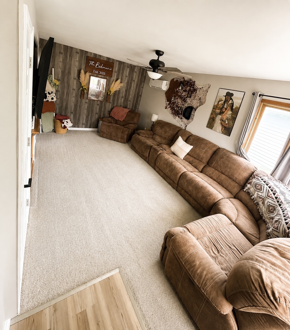 1242 8th Avenue Property Photo 5