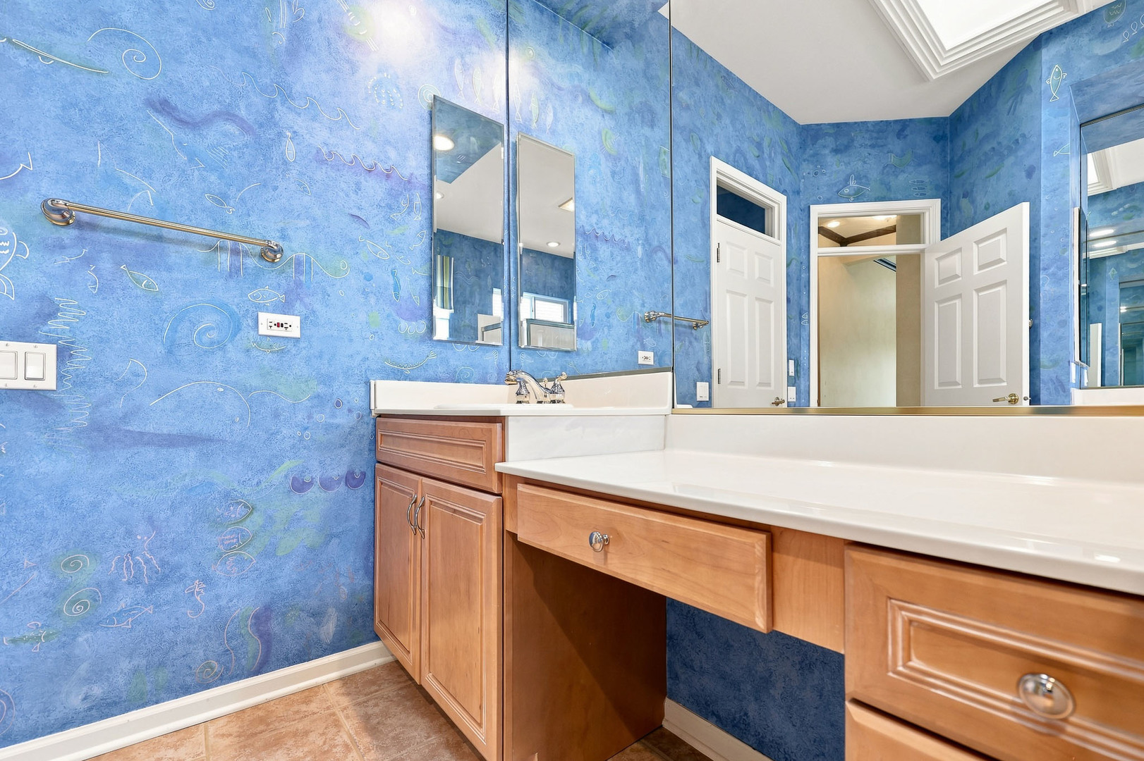12128 Spring Creek Drive Property Photo 34