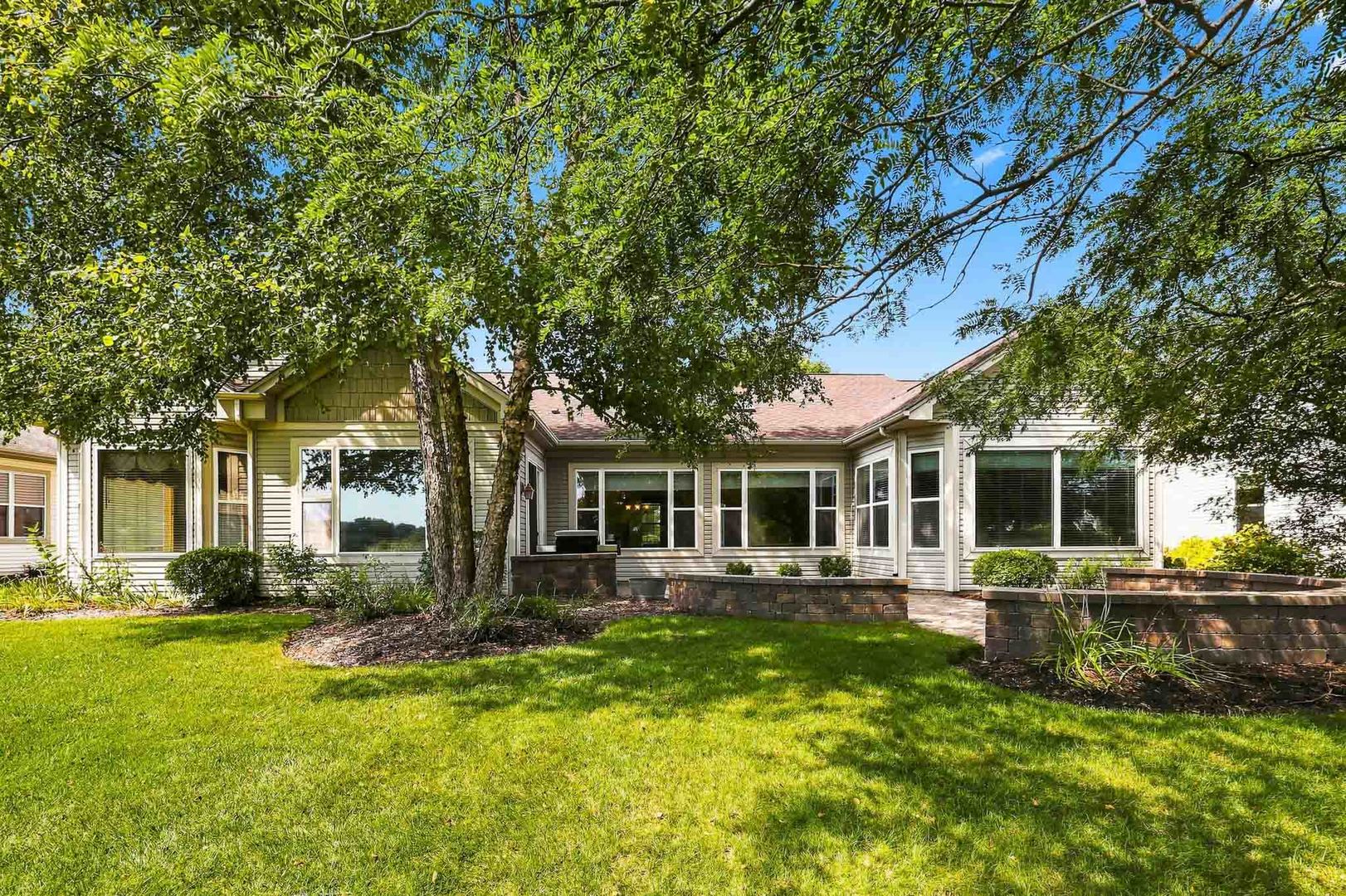 12128 Spring Creek Drive Property Photo 45