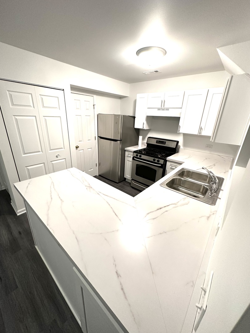 923 Four Seasons Boulevard Property Photo 5