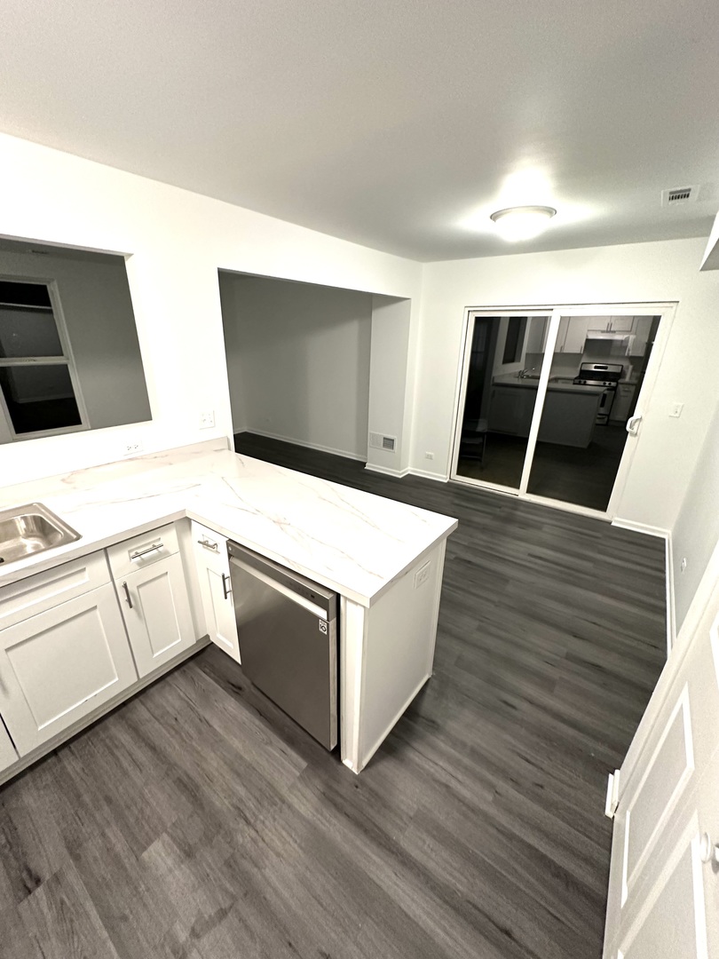 923 Four Seasons Boulevard Property Photo 7