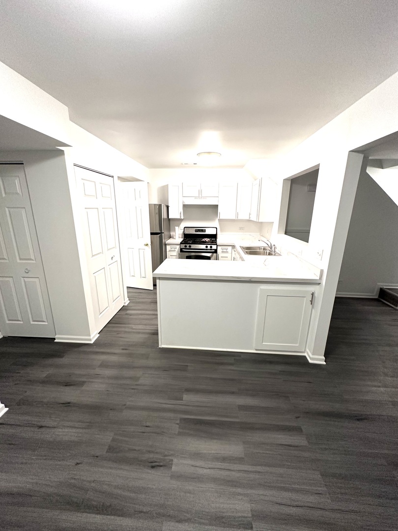 923 Four Seasons Boulevard Property Photo 9