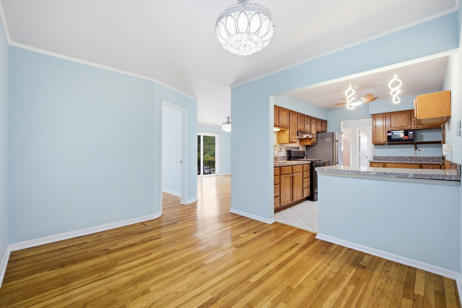 8856 Northshore Drive 201a Property Photo 6