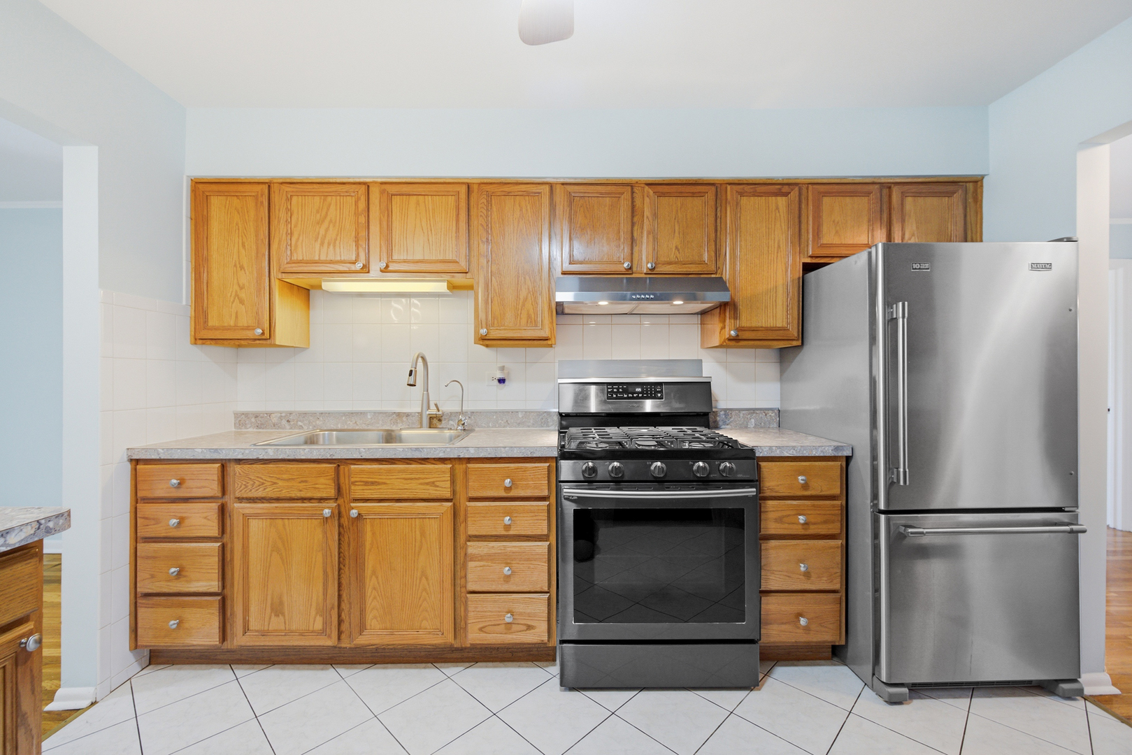 8856 Northshore Drive 201a Property Photo 8