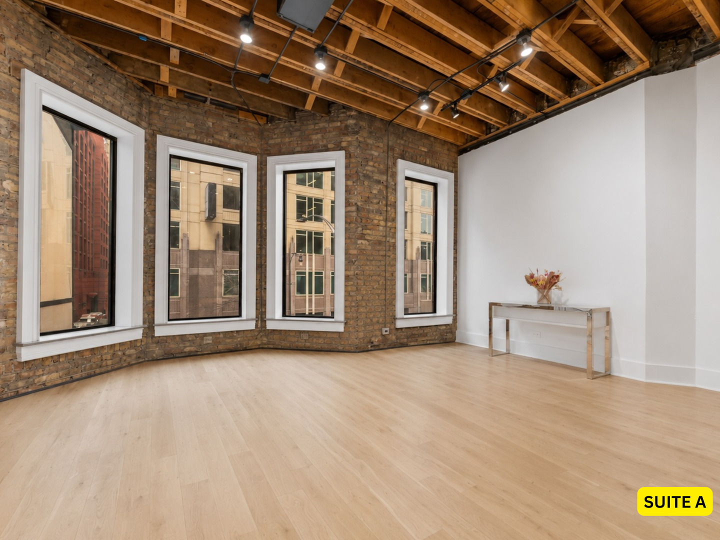 22 W Ontario Street 300-a Property Photo 6