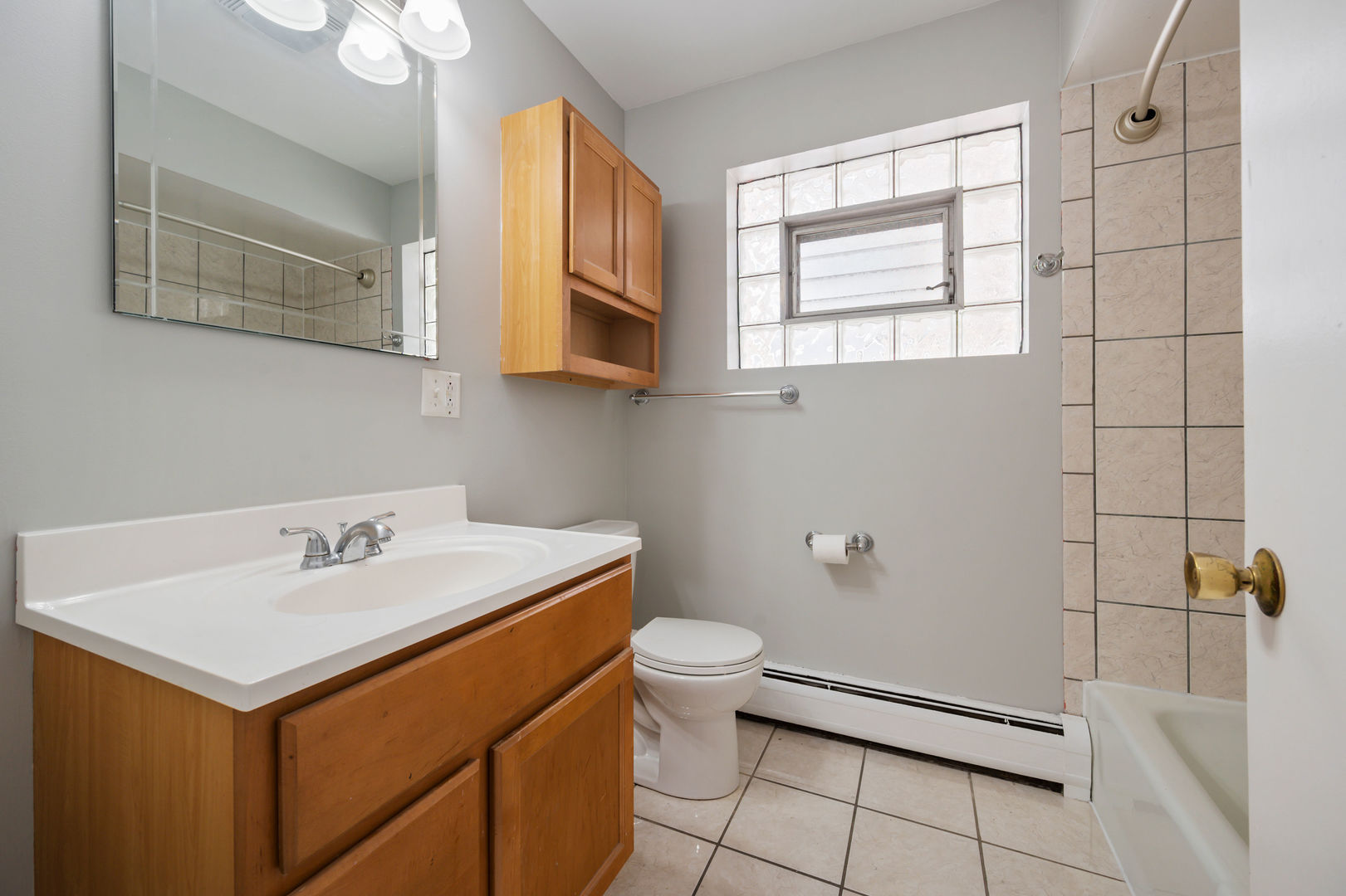 4912 W Berteau Avenue Property Photo 10