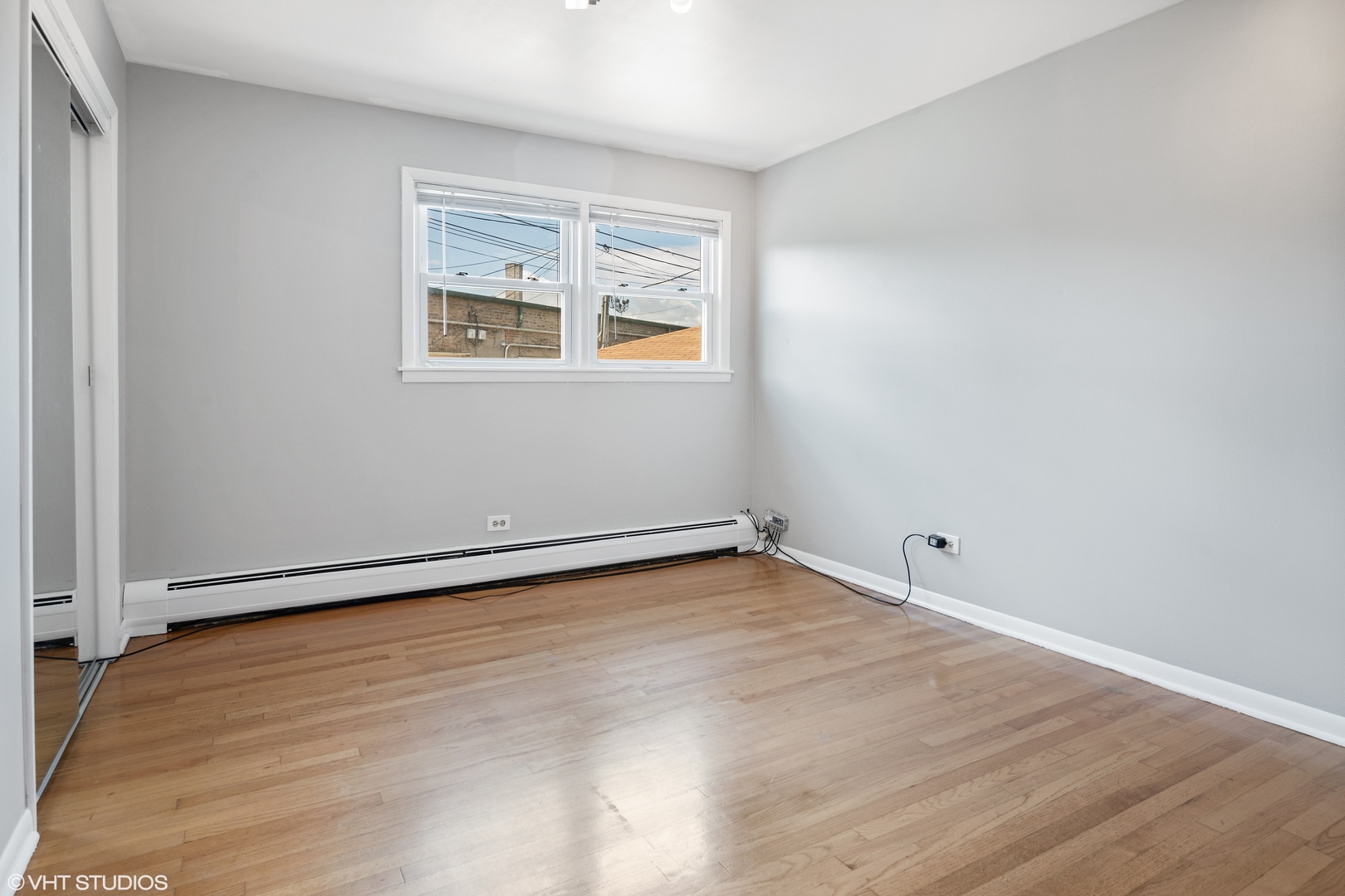 4912 W Berteau Avenue Property Photo 24