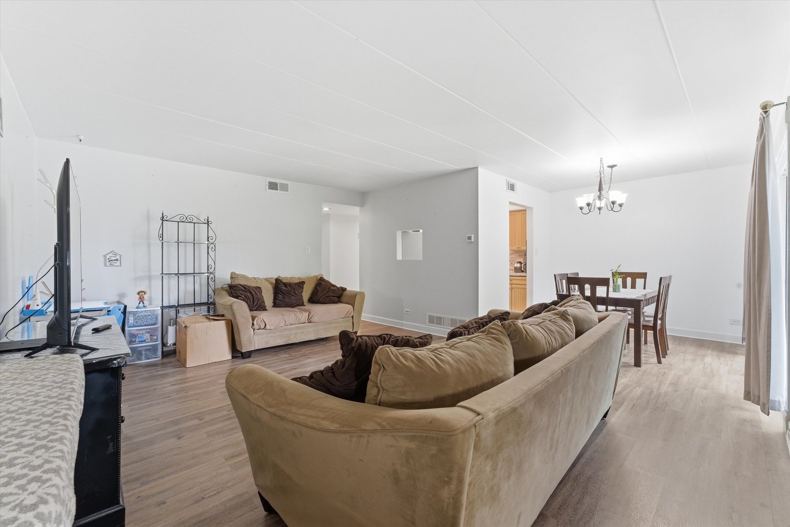 12823 S Kenneth Avenue C3 Property Photo 5
