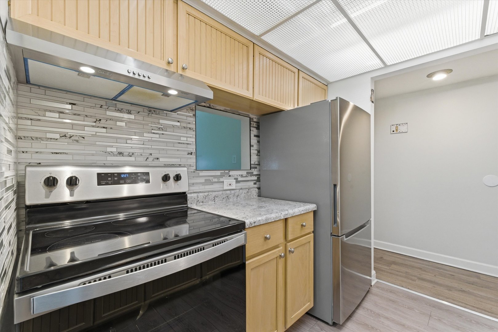 12823 S Kenneth Avenue C3 Property Photo 8