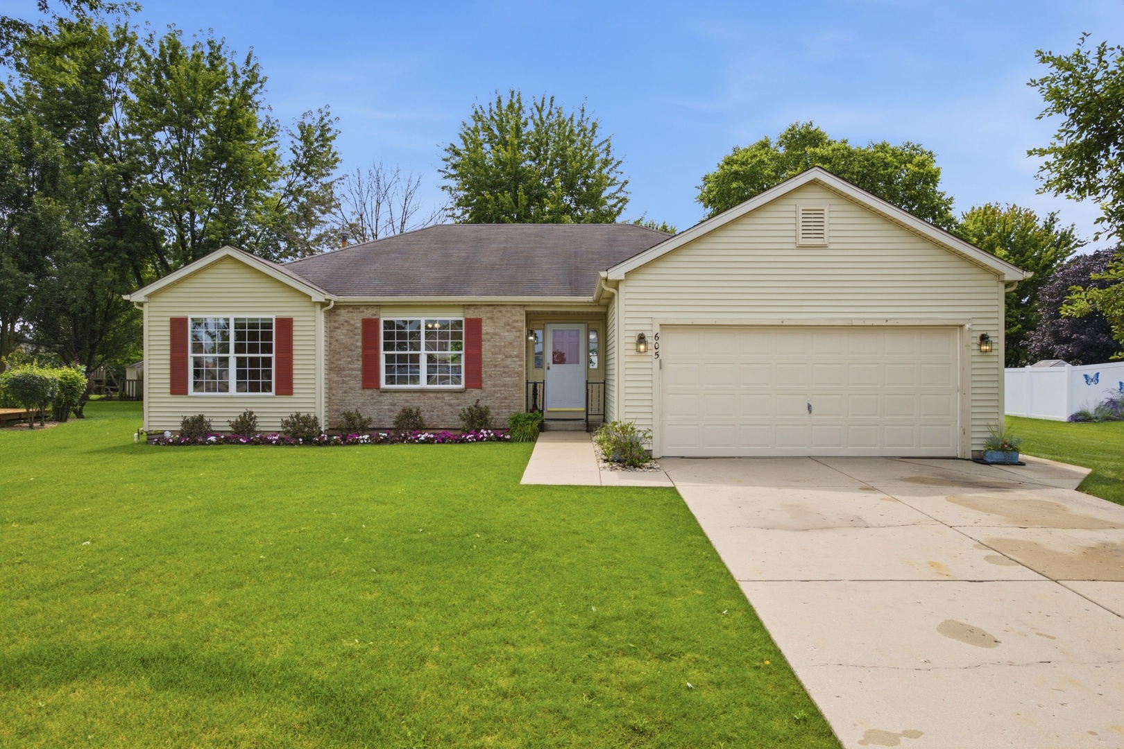 605 Tanglewood Trail Property Photo 1