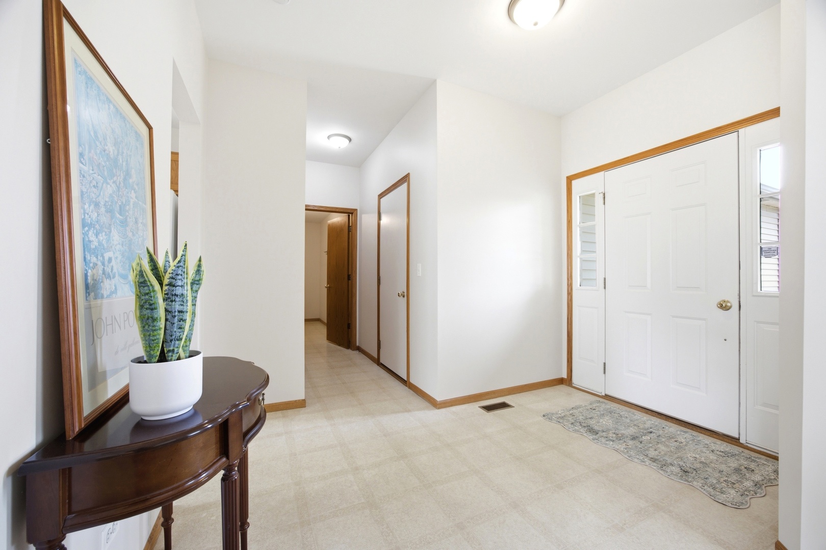 605 Tanglewood Trail Property Photo 2