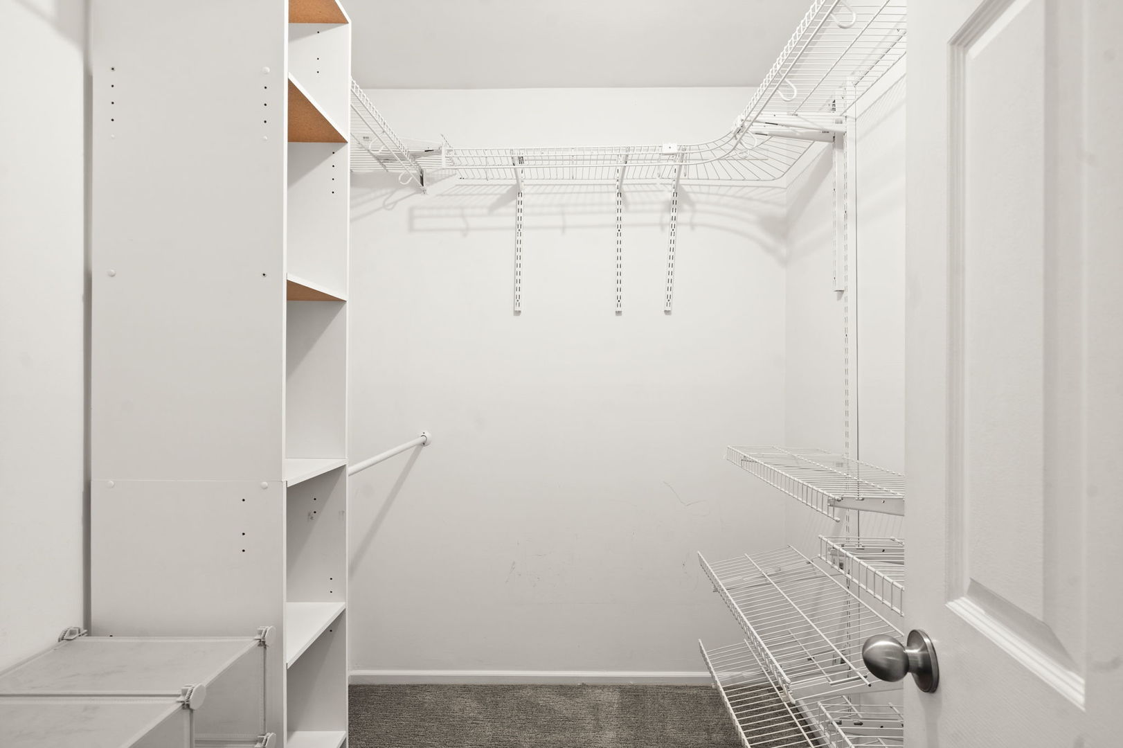 1054 Oakview Drive Property Photo 22