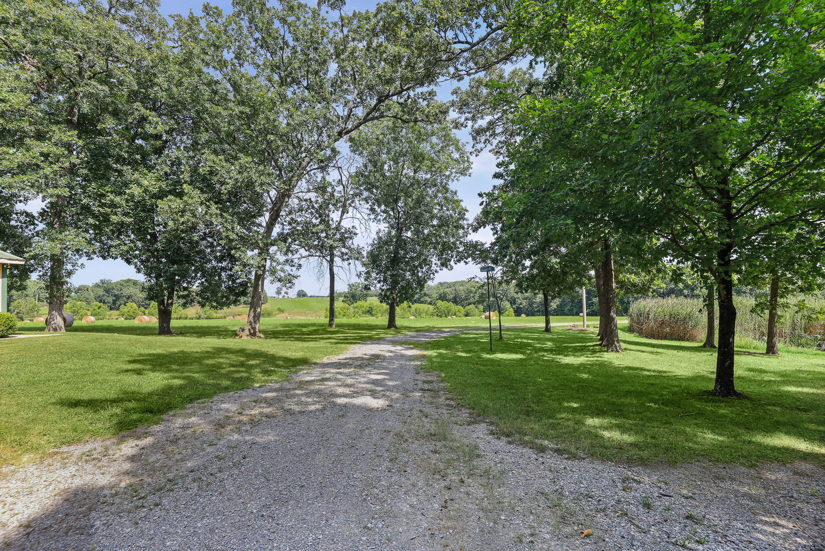 18802 N Moonbeam Lane Property Photo 3