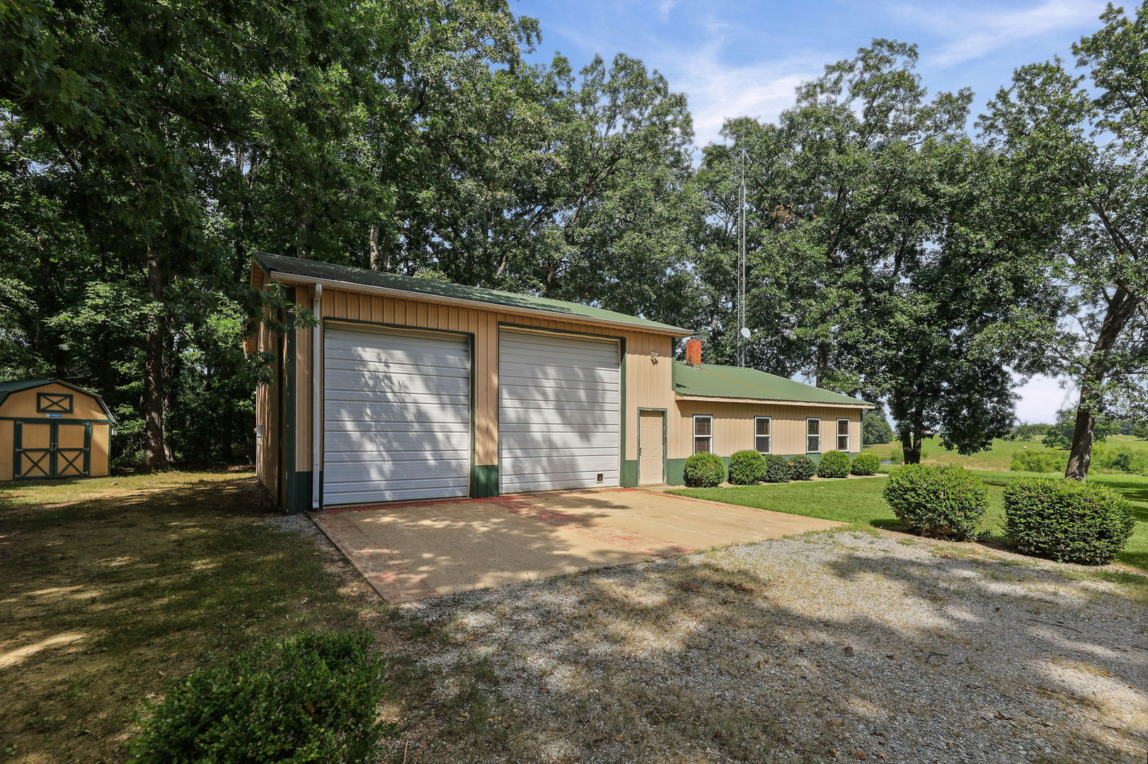 18802 N Moonbeam Lane Property Photo 5