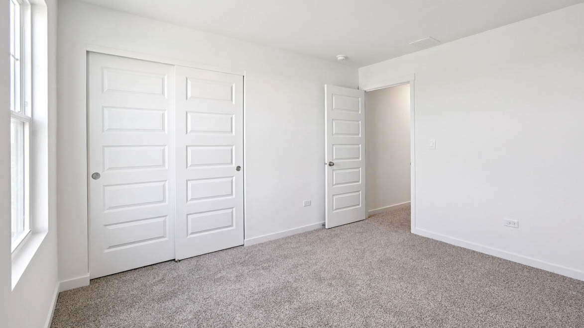 998 Emerald Drive Property Photo 32