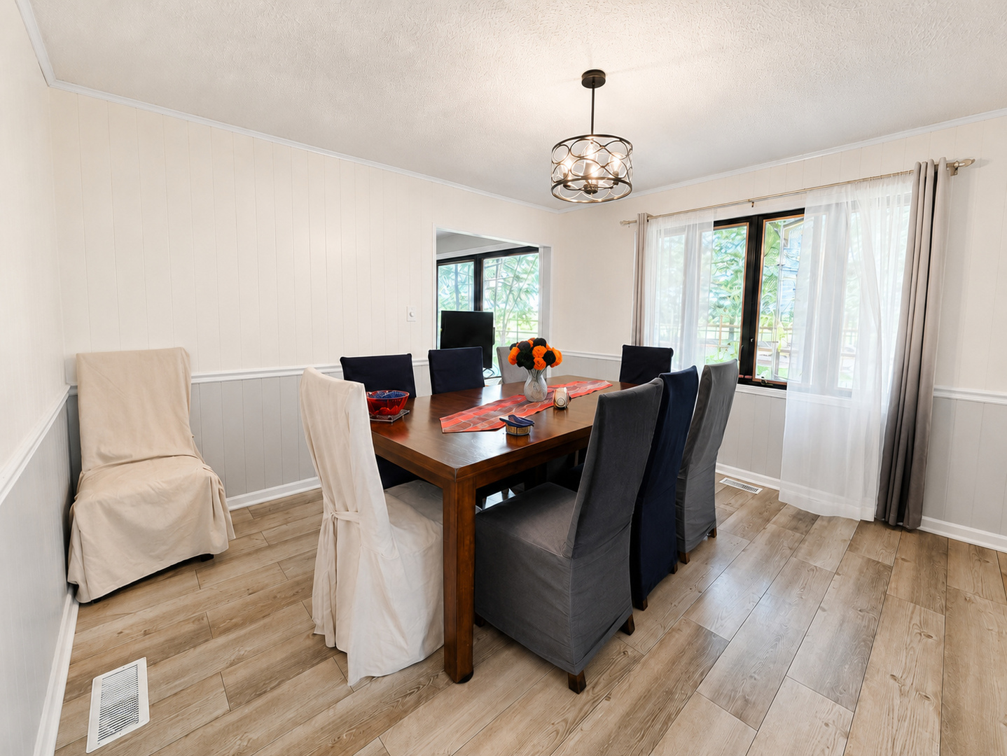 7711 Marjorie Drive Property Photo 6