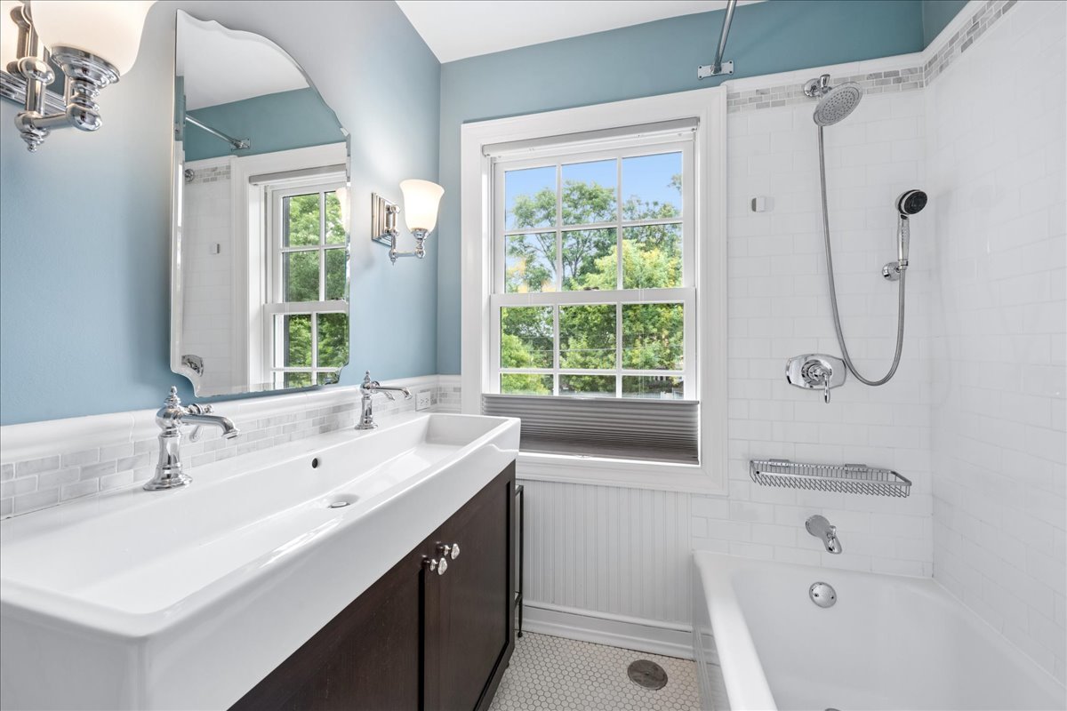 1140 Oakley Avenue Property Photo 33