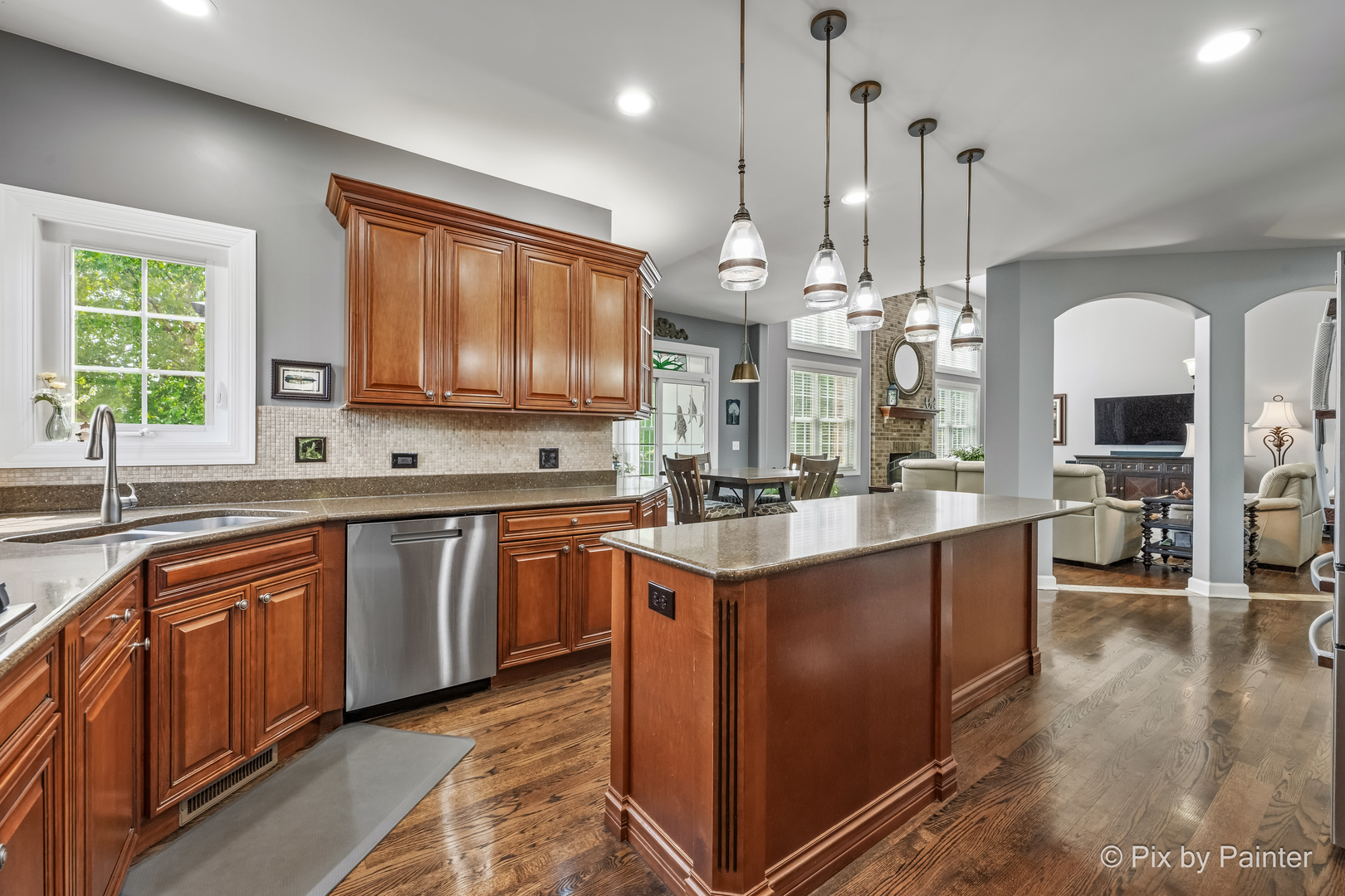 5226 Greenshire Circle Property Photo 12