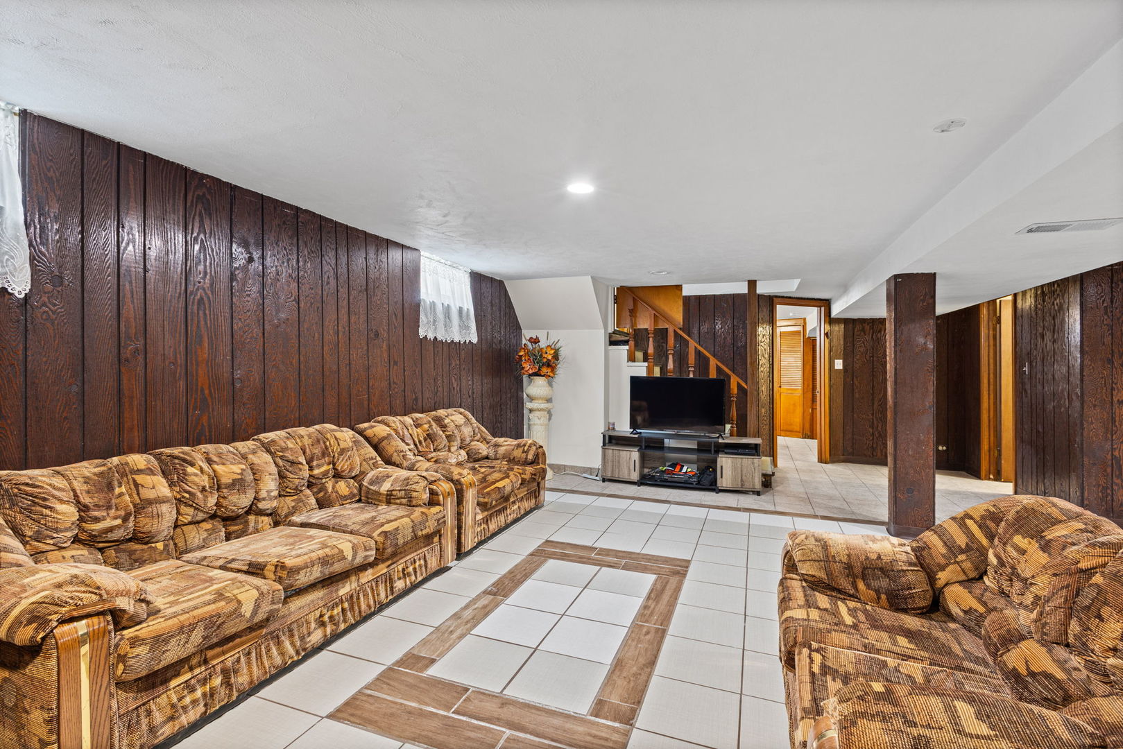 8240 45th Street Property Photo 19