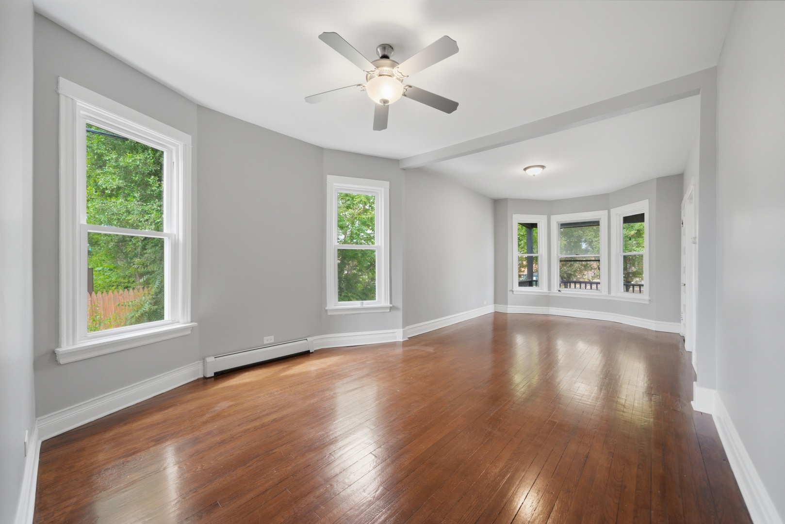 6245 S Damen Avenue Property Photo 3