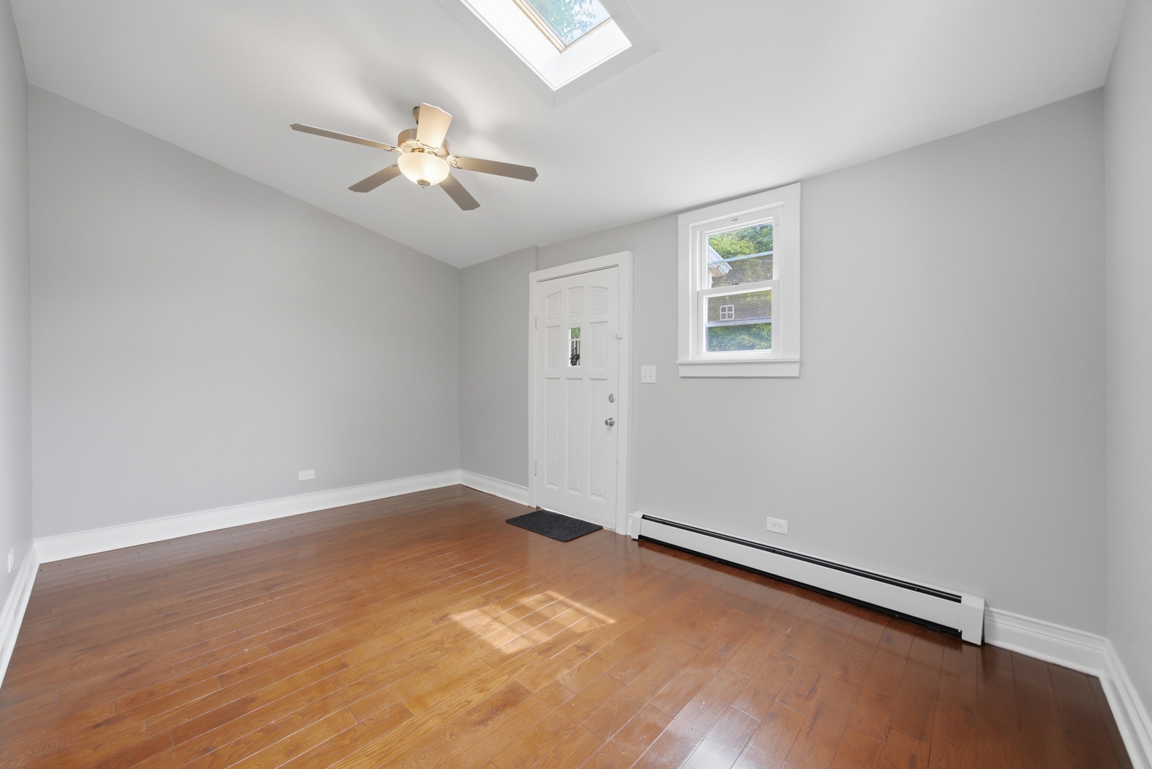 6245 S Damen Avenue Property Photo 10