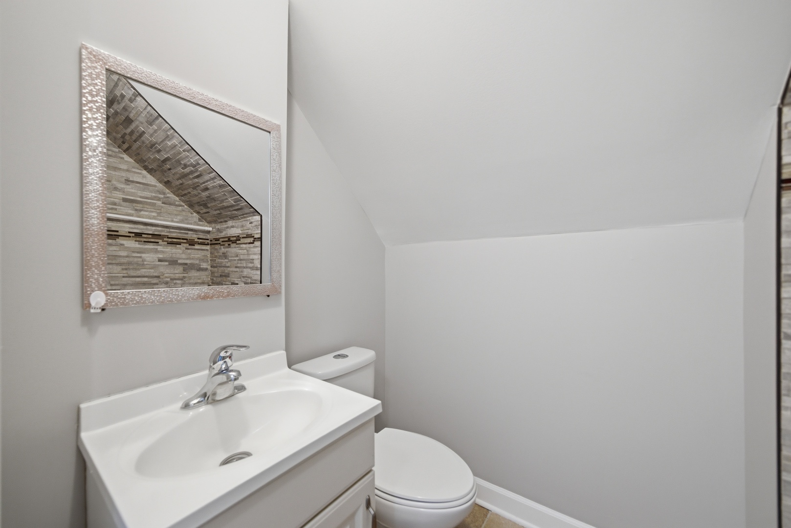 6245 S Damen Avenue Property Photo 15