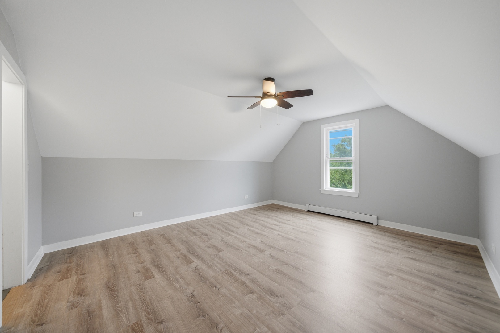 6245 S Damen Avenue Property Photo 17