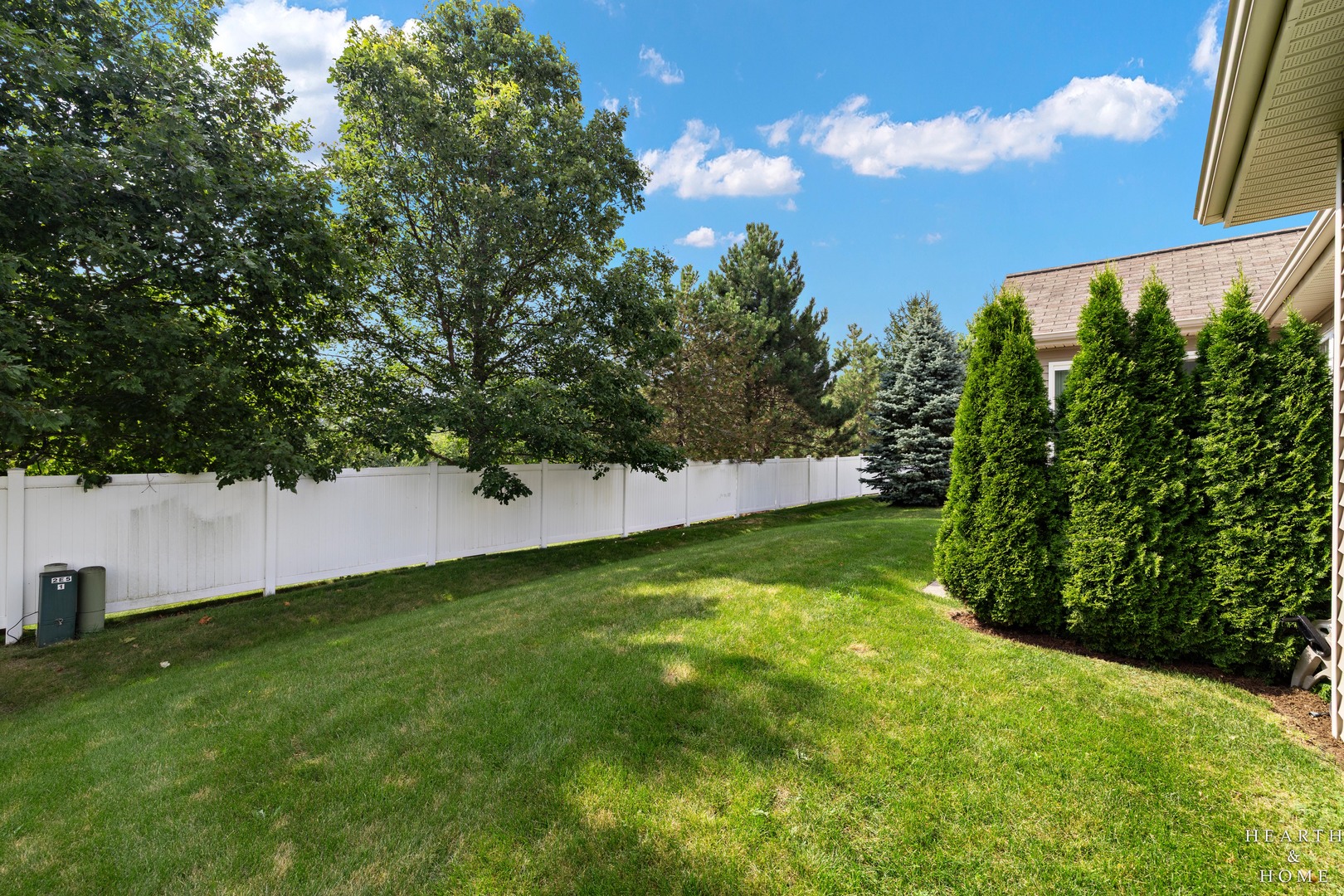 12415 Copper Lane Property Photo 24