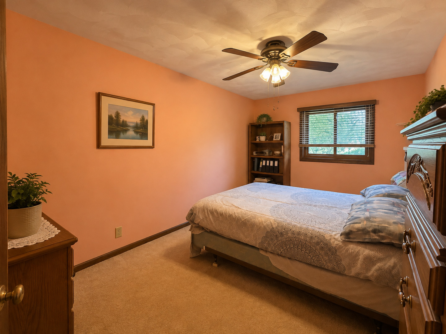 802 S Canterbury Drive Property Photo 14