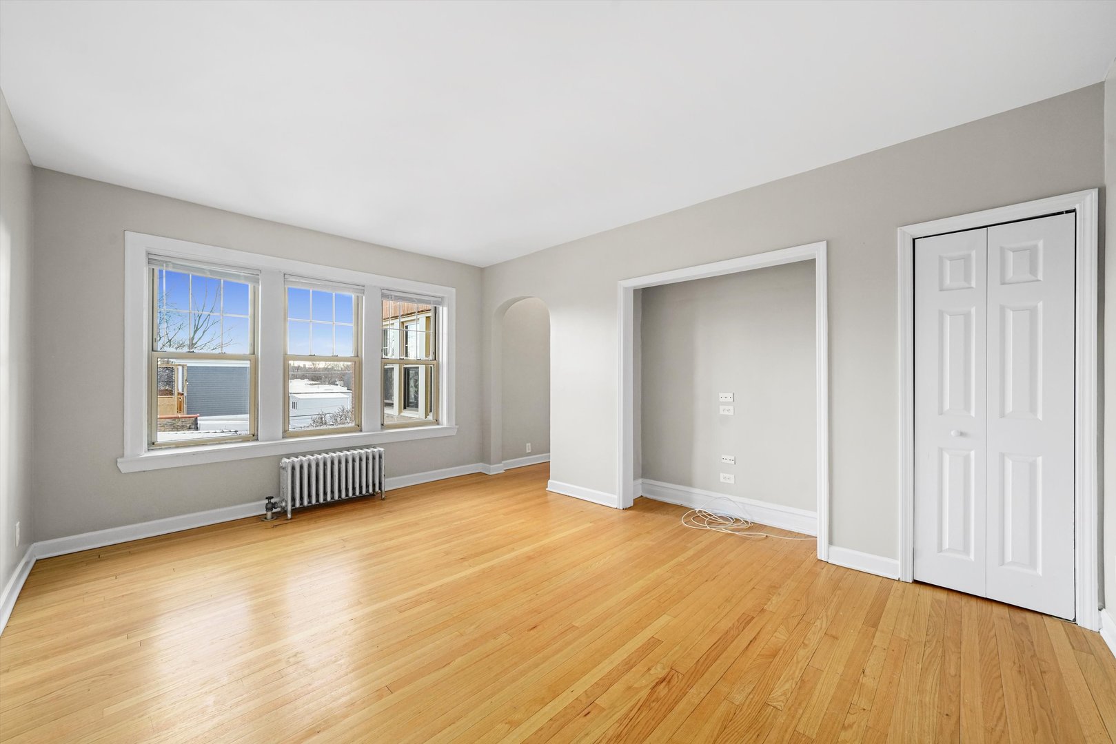316 Sherman Avenue 1e Property Photo 3